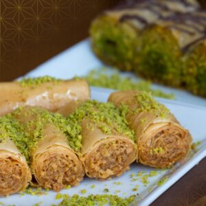 Assabeh with Almonds